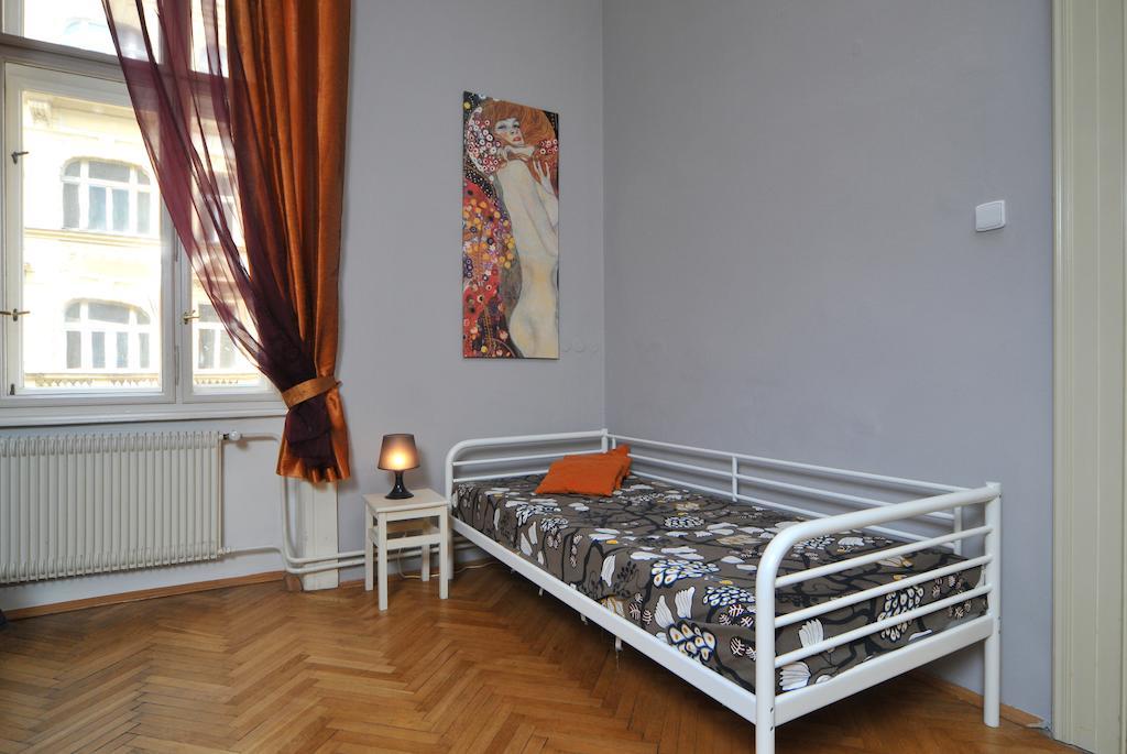 Apartament Dlouha 2Ab Praga Pokój zdjęcie